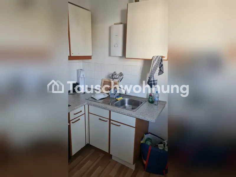 Tauschwohnung: Zentrale 1 Zi. Wohnung Schöneberg, suchen 2-3 Zimmer +Balkon — photo 1